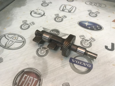 2330025210 Балансирный вал Hyundai Sonata 2008-2010 23300-25210