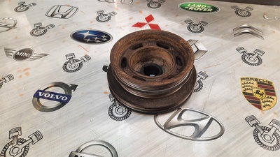 1230388A11 Шкив коленвала Nissan Sunny EB14