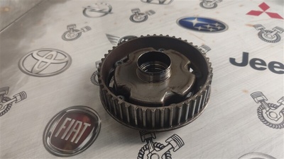 55567049 Шестерня распредвала Opel Astra H 2008