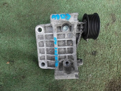 059903143K лапа генератора a6 c6 a8 d3 2.7 3.0tdi