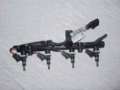 04L130277AA volkswagen audi wtrskiwacz топлива 2tkm