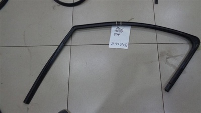 94768239 Уплотнитель стекла двери передней правой Chevrolet Cobalt 2012-2015 2013