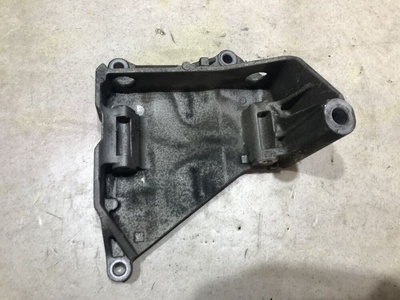 070903143C Кронштейн генератора vw Touareg 1