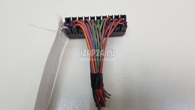 4D0937501 Блок предохранителей VAG A4 [B7] (2005 - 2007)