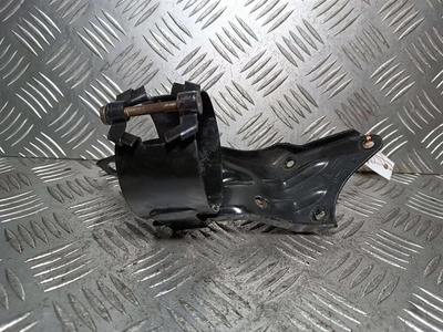 8D0127224D Кронштейн топливного фильтра Audi A4 B6 2000-2005 2003