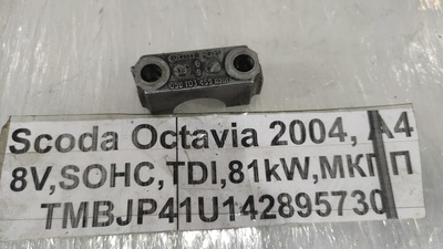 058109217B Бугель распредвала Skoda Octavia A4 1U5 2004 , 056103459