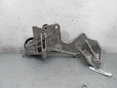 059130147P Кронштейн Audi A5 (8T) 2007 - 2011 2010 ,