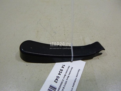 2138240300 Крышка поводка стеклоочистителя Mercedes Benz W213 E-Klasse 2016