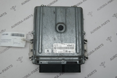 LR050995 Блок управления двигателем (4.4L DOHC DITC V8 Diesel) Land Rover Range Rover 30DDTX L405 2012