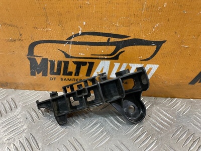 5256333060 Кронштейн бампера Задн. Toyota Camry 70 2017-2020