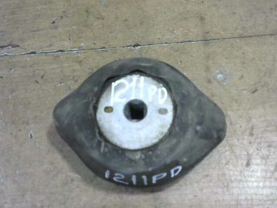 8D0399151N Подушка крепления кпп Audi A4 B5 (S4,RS4) 2001