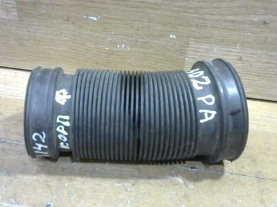 8D0129627 Патрубок воздушного фильтра Audi A6 C5 (S6,RS6) 1998
