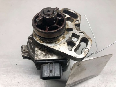 T2T53571 Распределитель зажигания (трамблёр) Mazda 323 BA 1996 , B3F5