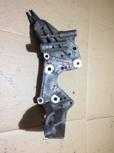 059130147N audi a5 8t лапа насосы инжектора