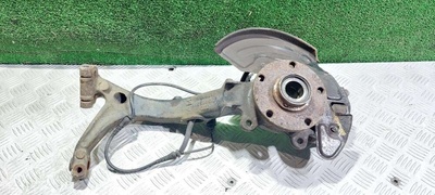 8D0407258AM Кулак поворотный передний правый Audi A6 C5 (S6,RS6) 2002