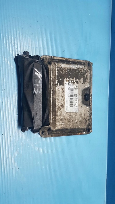 6K0906032Q блок управления seat ibiza cordoba 1.4 mpi