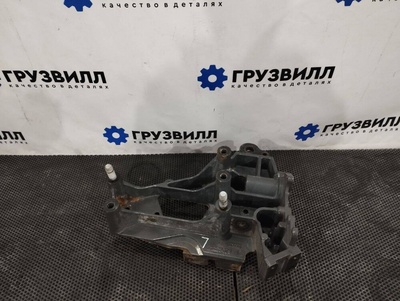 21223079 крепление бампера левое Volvo FM4 ,23088575