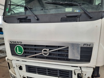 21294069 капот переднее передняя решетка радиатора volvo fh 13 рестайлинг