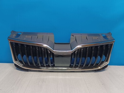 5e0853653c041 Решетка радиатора Skoda Octavia 3 A7 2013-2020