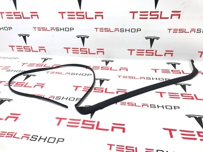 600958700D Уплотнитель порога Tesla Model S 2015 6009587-00-D