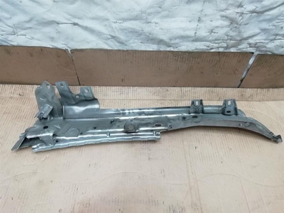 4L0805157B Кронштейн крепления крыла переднего левого Audi Q7 4L 2006