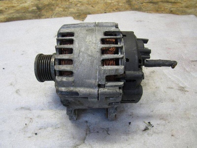 03G903016F Генератор Audi A4 B8/8K 2012