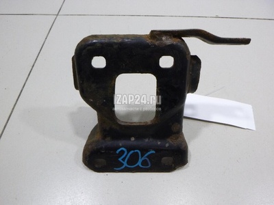 8D0501543D Кронштейн задней балки VAG A4 [B5] (1994 - 2001)