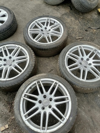 8E0601025BA 4× колесо алюминиевая audi oe 8.0 