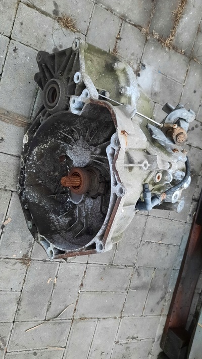 Opel astra 2.0d кпп 5495775 f23