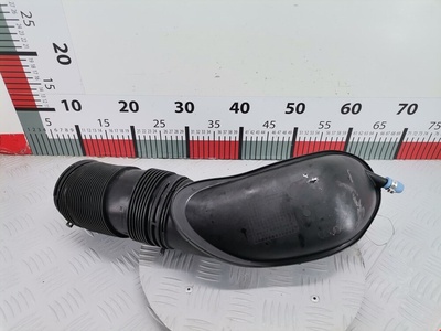 06133354G Патрубок воздушного фильтра (гофра инжектора) Audi A4 B6 (2000-2006) 2003 06С133354G,06C133354G