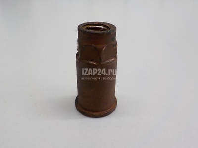 057131529G Гайка VAG Crafter (2006 - 2016)
