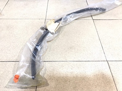 4G8839718 Уплотнитель двери Audi A7 4G