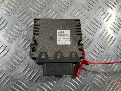 4E0906093B Блок управления топливным насосом Audi A8 D3/4E 2008