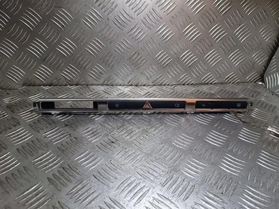 4E2927137AE Кнопка аварийной сигнализации Audi A8 D3 2003-2005 2004