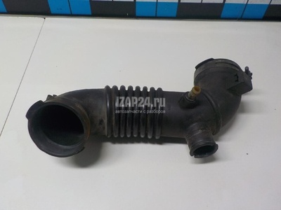 L33613221D Патрубок воздушного фильтра Ford Escape USA (2007 - 2012)