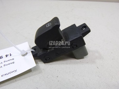 8582034000HDV Кнопка стеклоподъемника Ssang Yong Actyon New/Korando C 2010
