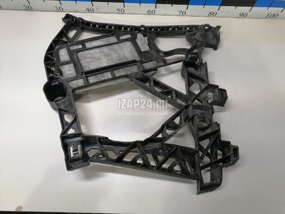 1668800312 Кронштейн заднего бампера правый Mercedes Benz GL-Class X166 (GL/GLS) (2012 - 2019)