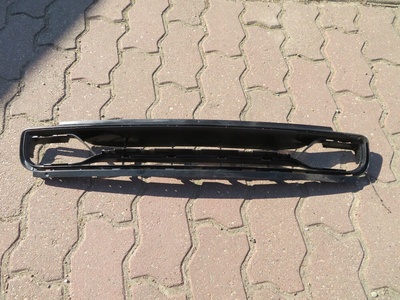 788557833R решётка бампера renault fluence