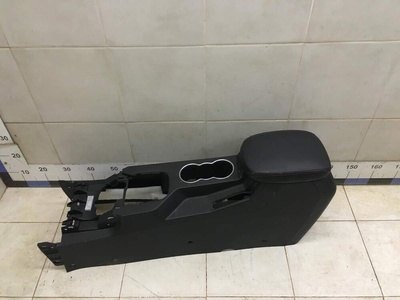 1018013579 Консоль GEELY EMGRAND X7 2013>