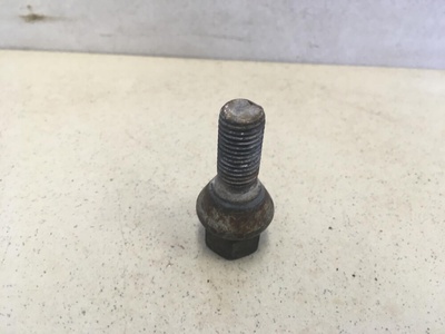 402226088R Болт колесный RENAULT Sandero 2009-2014