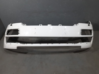 LR071948 Бампер передний Land Rover Range Rover 4