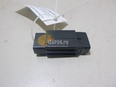 1J0953235C Кнопка аварийной сигнализации VAG Golf IV/Bora (1997 - 2005)