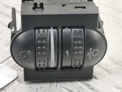 3B0941333C Кнопка корректора фар Volkswagen Passat 5 (1996-2000) 1998 ,