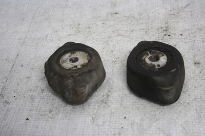 Подушка кпп passat b5 audi a4 a6 a8