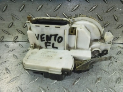 1H1837015A Замок двери передней левой Volkswagen Vento I (1991—1998) 1994