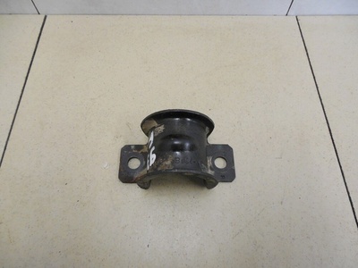 31212547 Кронштейн крепления переднего стабилизатора VOLVO S40 2004-2012