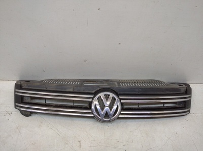 5N0853651J9B9 Решетка радиатора Volkswagen Tiguan 1 2011-2016