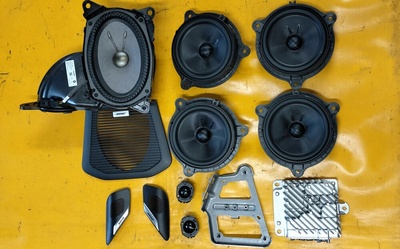 280612781R renault clio v усилитель динамики сабвуфер bose