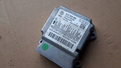 8U0959655B q3 8u блок блок управления сенсор airbag