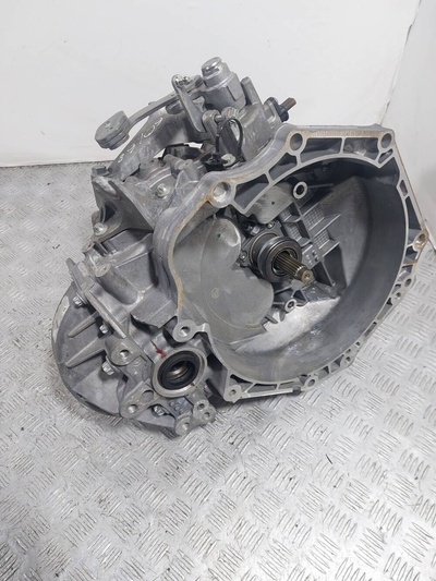 M320MGE КПП механическая (МКПП) 1.6Ti , 200л.с. , M32. Opel Astra K 2017